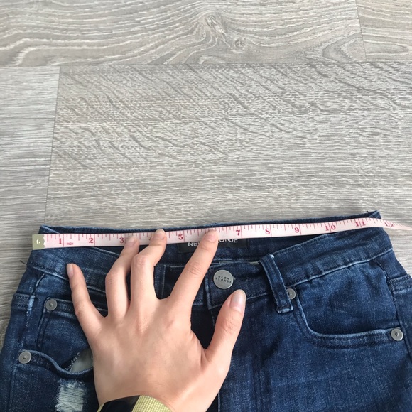 Neon Blonde High Rise Distressed Skinny Jeans - Picture 10 of 13